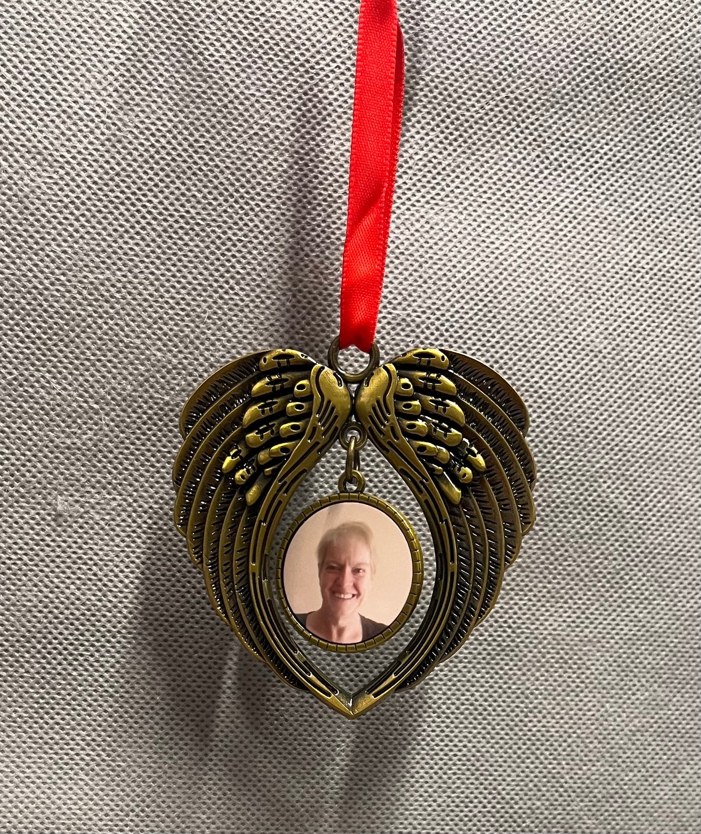 Angel wings hanging ornament